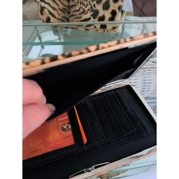 Animal Print Hard Case Wallet Credit Card Slots Tan Cheeta, Leopard, Zebra Print - Picture 3 of 8